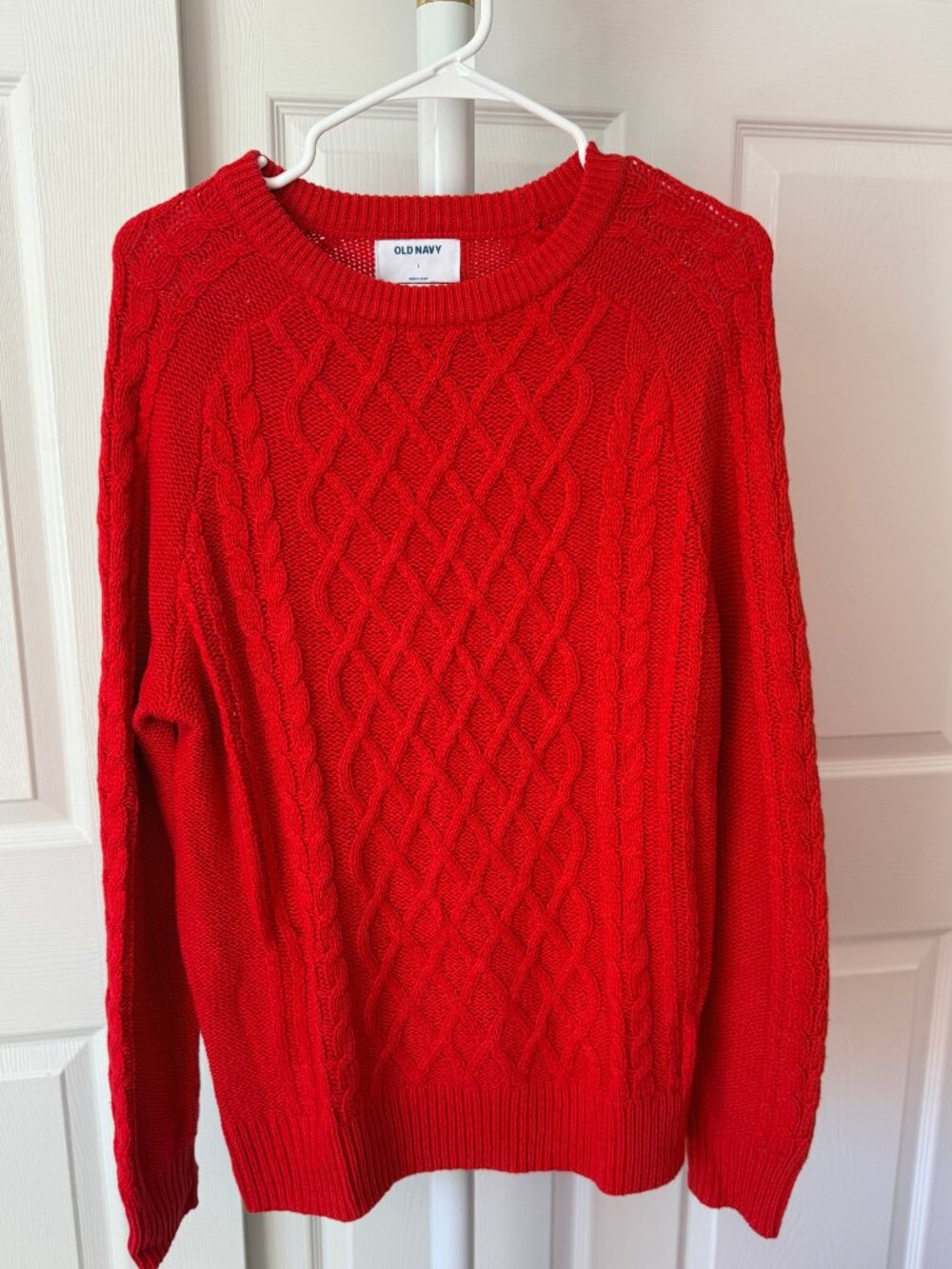 Old Navy Red Cable Knit Long Sleeve Sweater Large
